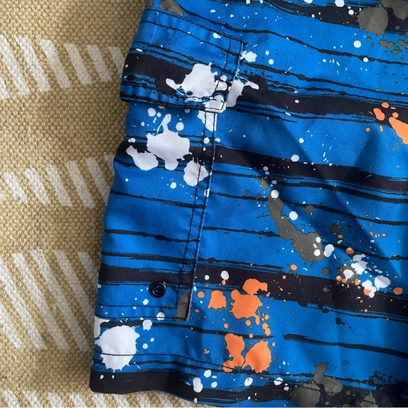 ✌️2/$10✌️ Vibrant Blue & Black Striped Swim Shorts w Paint Splatter – XL GUC - Picture 8 of 16